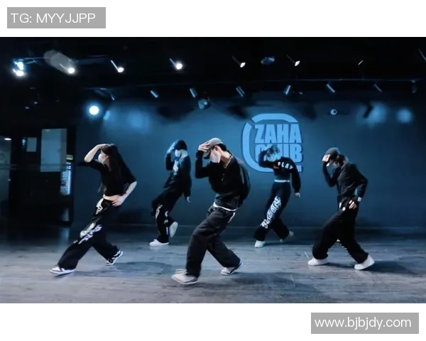 深圳街舞队心理素质的变革与挑战探讨热议街舞文化的深层影响与发展 深圳街舞队心理素质的变革与挑战探讨热议街舞文化的深层影响与发展