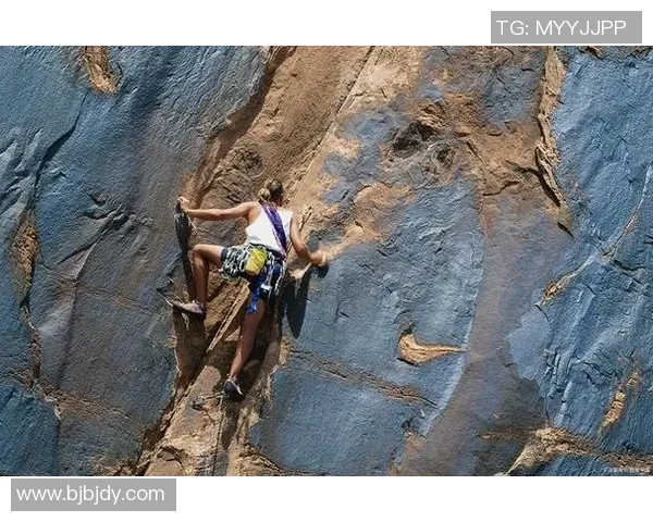 重庆极限运动队的耐力挑战与极限运动的魅力探索 重庆极限运动队的耐力挑战与极限运动的魅力探索
