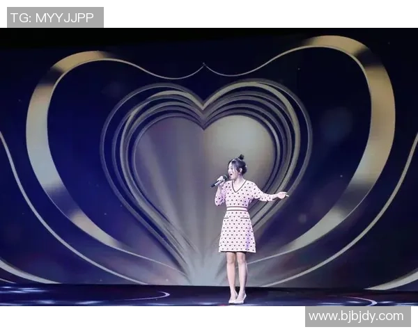 足球明星用爱心传递温暖与力量关怀粉丝的感人瞬间 足球明星用爱心传递温暖与力量关怀粉丝的感人瞬间