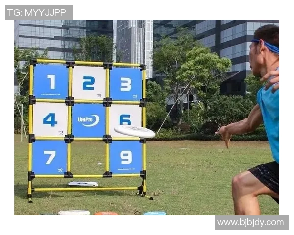 飞盘运动新手指南:团队协作与技巧全面提升攻略 飞盘运动新手指南:团队协作与技巧全面提升攻略