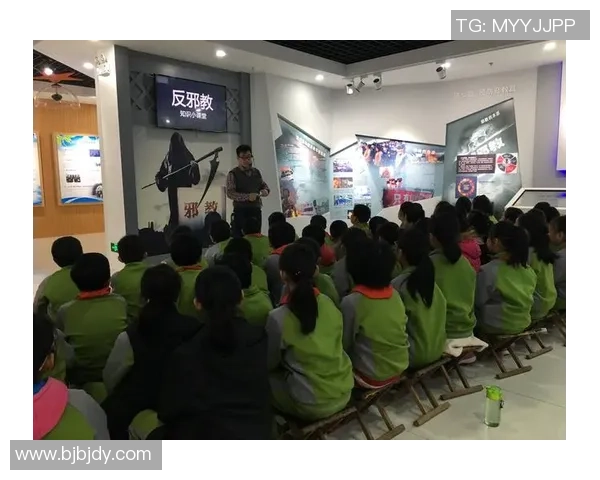 足球明星退役后的新篇章贺炜解说带你回顾辉煌岁月与未来展望 足球明星退役后的新篇章贺炜解说带你回顾辉煌岁月与未来展望